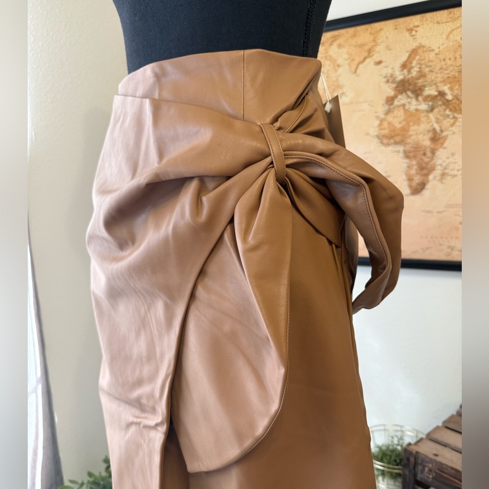 Choosy brand brown faux leather midi wrap skirt with a side bow detail - Picture 3 of 11
